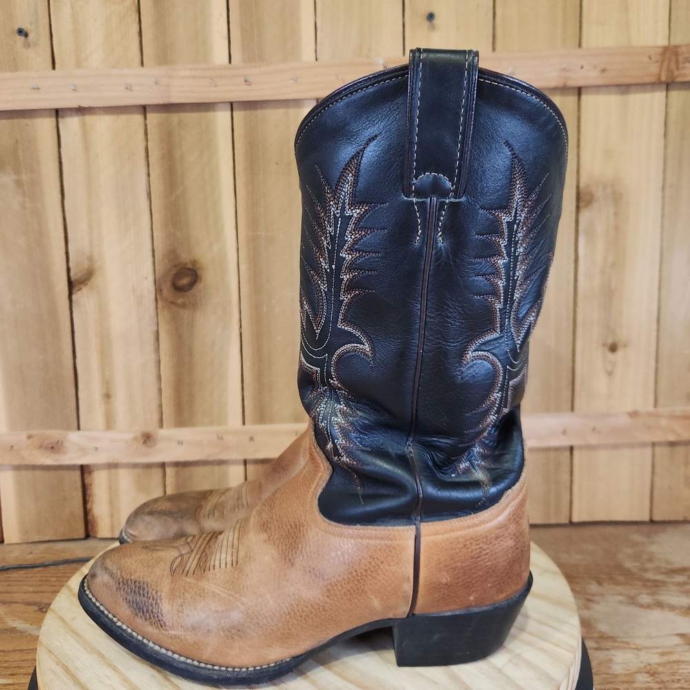 Tony Lama Pecan Taurus Shoulder Boots Mens 9 EE Leather Western Cowboy